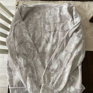 Hollister Camo off the shoulder pullover size medium